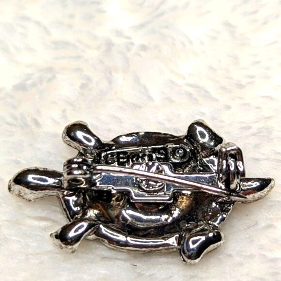 Vintage 80's Gerry's Silvertone Turtle Scatter Pins/Brooches - Picture 8 of 8